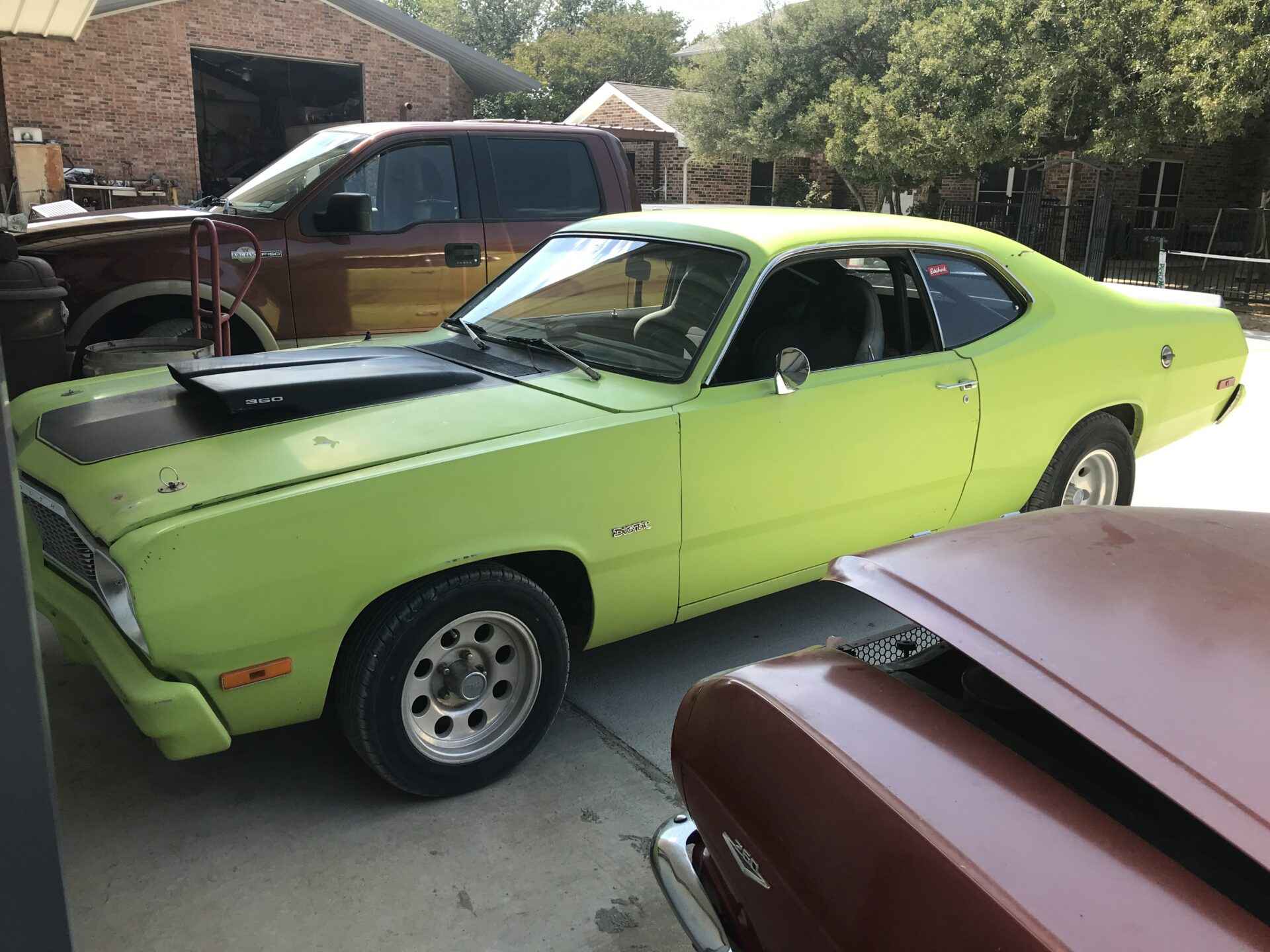 1975 Plymouth Duster 